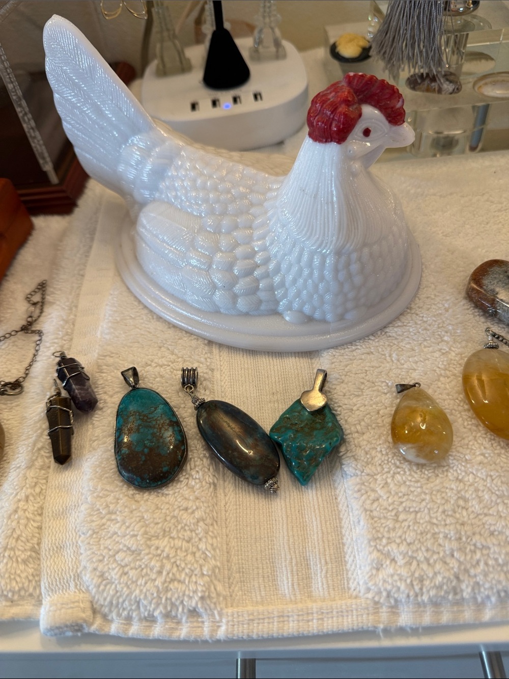 Come dig with me. Unlisted gorgeousness in every price range. - Picture 10 of 16